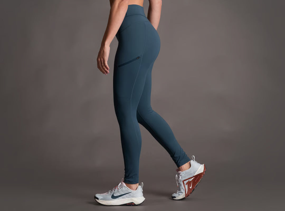 Pulse™ Mid Zip Tight
