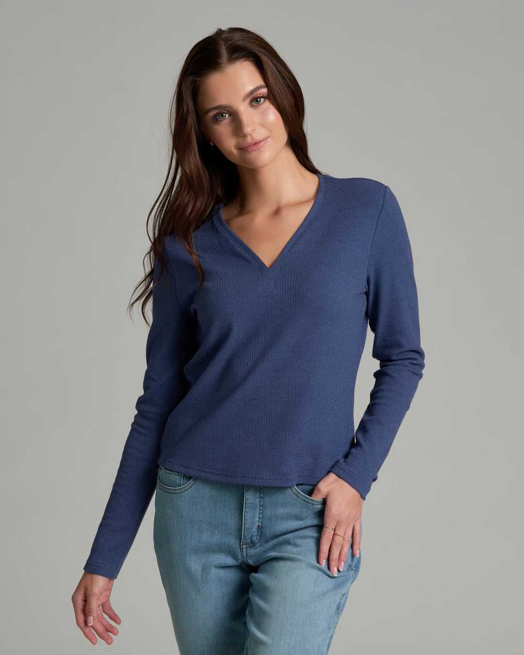 Verona™ V-Neck