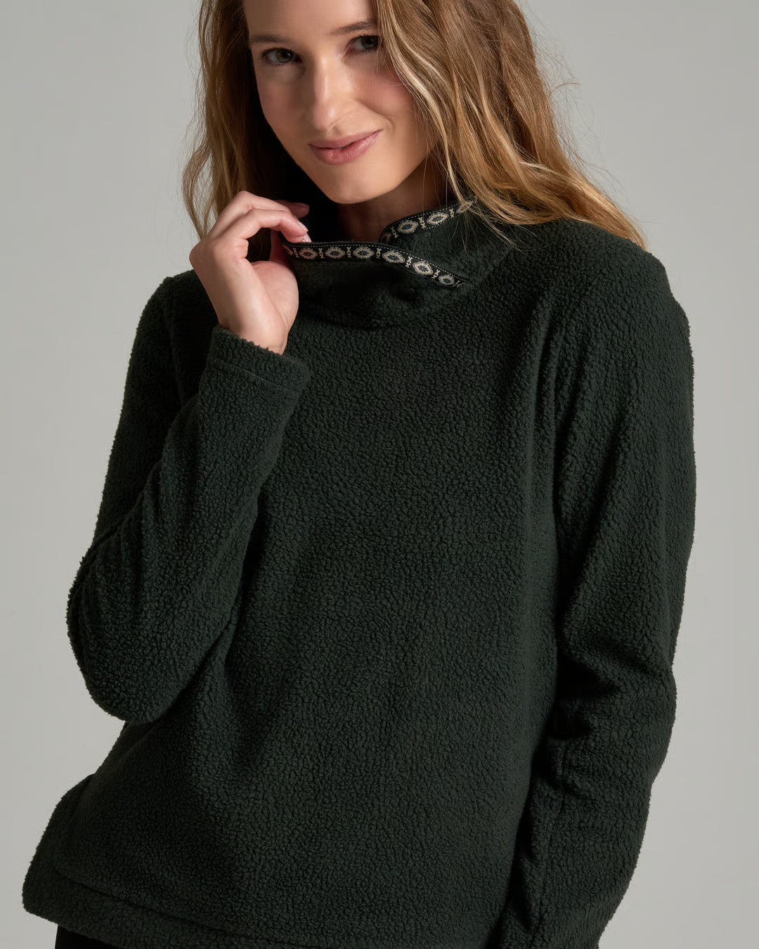 Hygge™ Snap Pullover